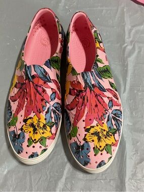 Women’s Pink Floral Slip-On Casual Shoes  1008